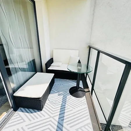 Modern Premium Near The Mountains With Free Parking Space And Self Check In *